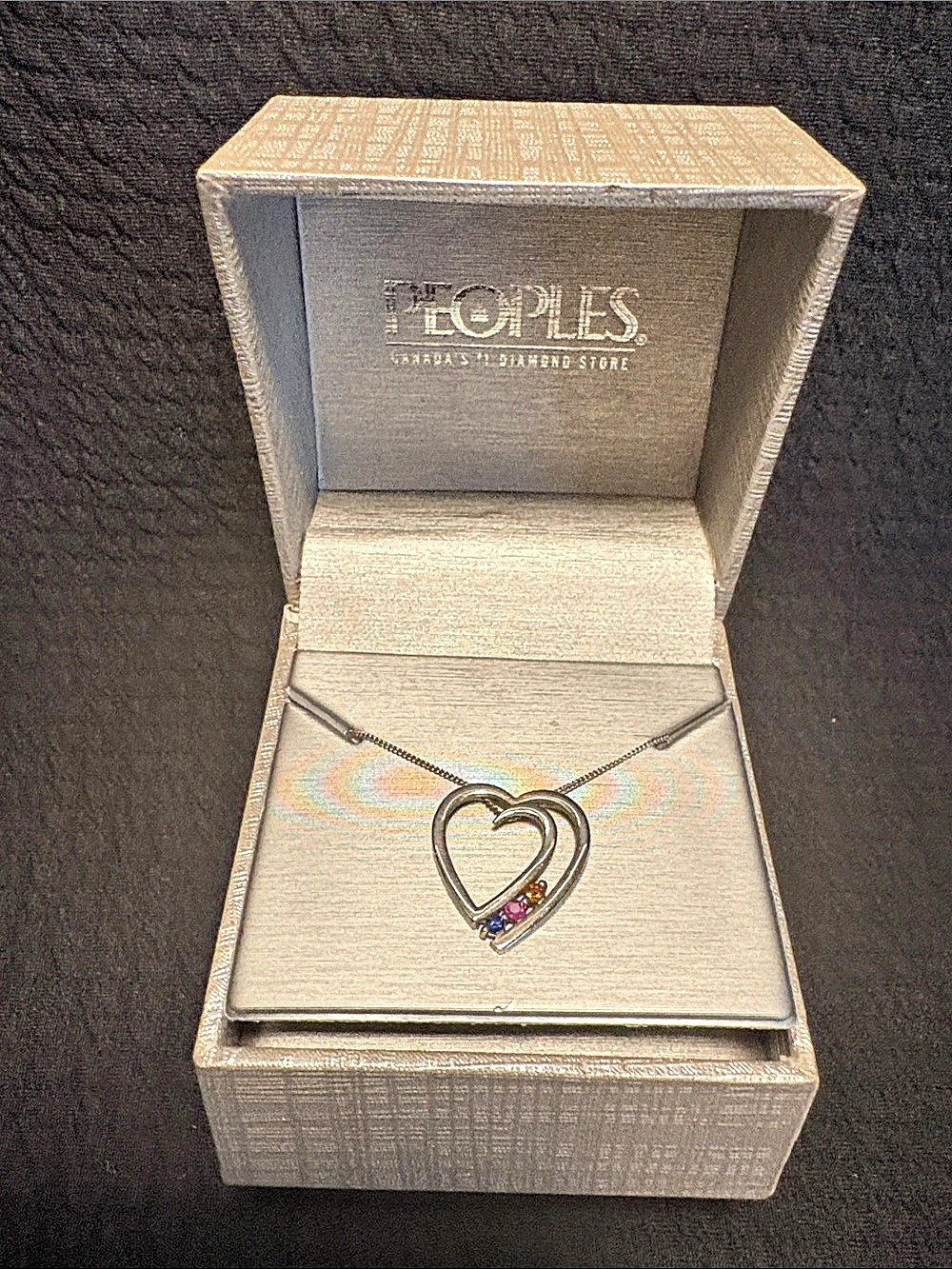 Heart Pendant Necklace in Sterling Silver Like New